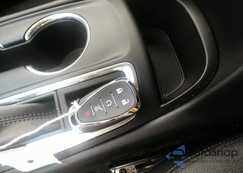 2020 Chevrolet Equinox Lt z USA, uszkodzony, nr VIN 2GNAXKEV0L6138656